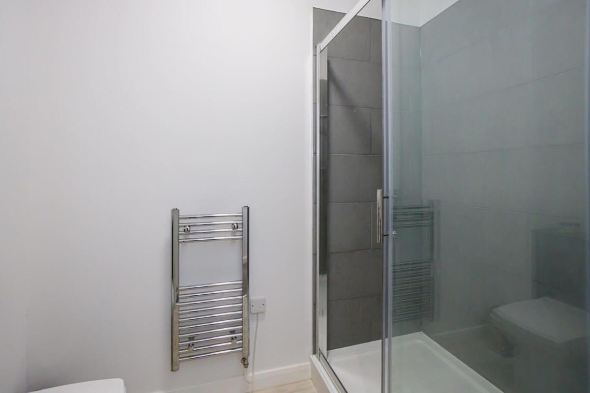Contemporary 1 Bed Apartment Central Bolton Luaran gambar