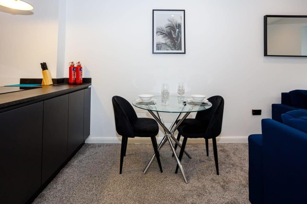Contemporary 1 Bed Apartment Central Bolton Luaran gambar