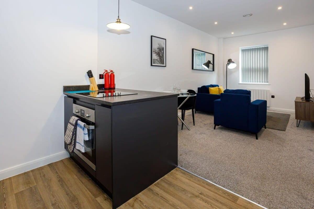 Contemporary 1 Bed Apartment Central Bolton Luaran gambar